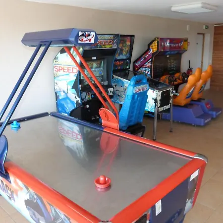 Le Bois De La Reine.7 Apartman Super Besse